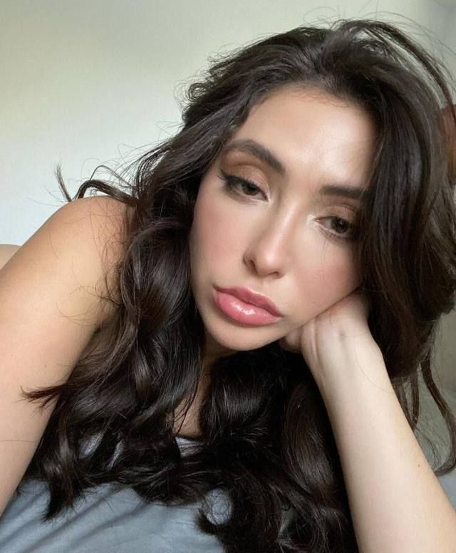 Naughty Girl Next Door – Let’s Make Tonight Unforgettable😈😈❤️ - Image 3